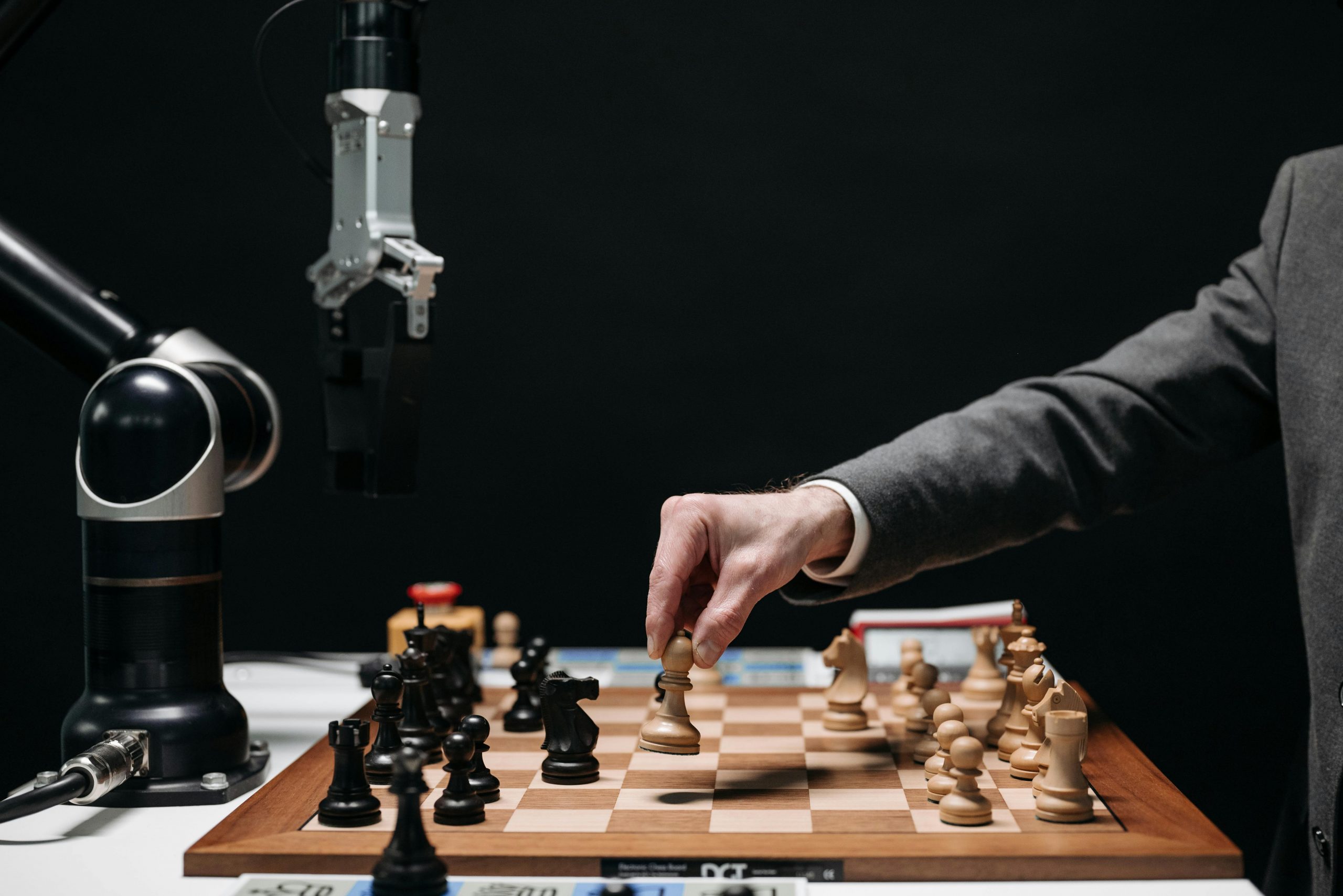 Schachspiel als Symbol für strategische Automatisierung und digitale Optimierung.